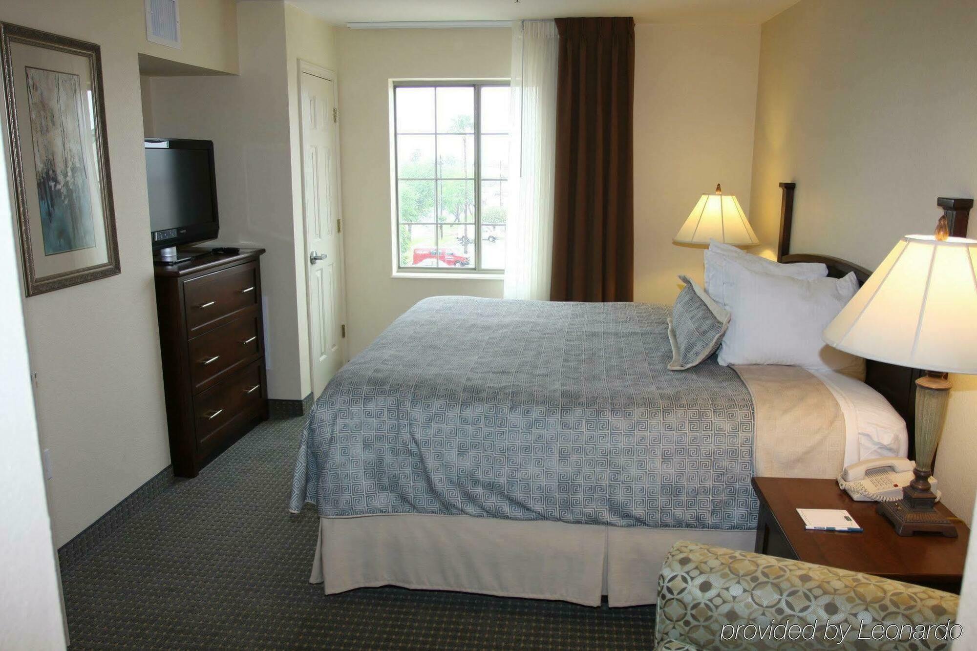 Staybridge Suites Mcallen By Ihg Room photo